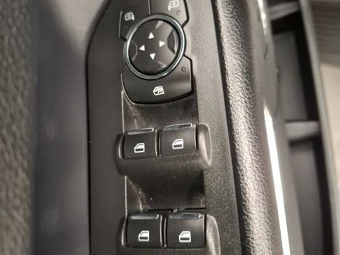 Used 2020 Ford Expedition XLT RWD image 15
