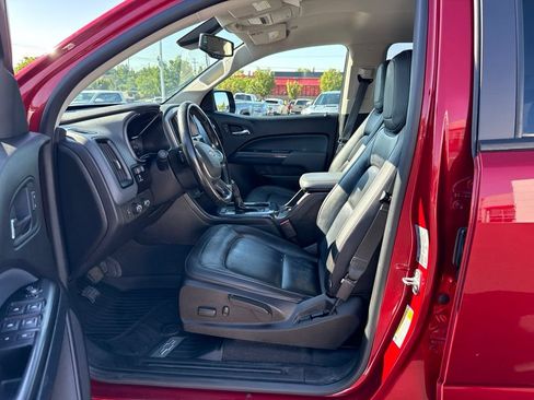 Used 2021 Chevrolet Colorado Z71 w/ Safety Package AWD/4WD image 8