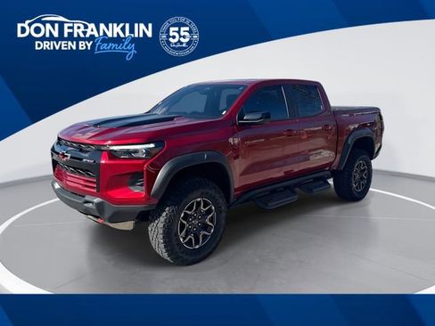 Used 2024 Chevrolet Colorado ZR2 w/ Technology Package image 1