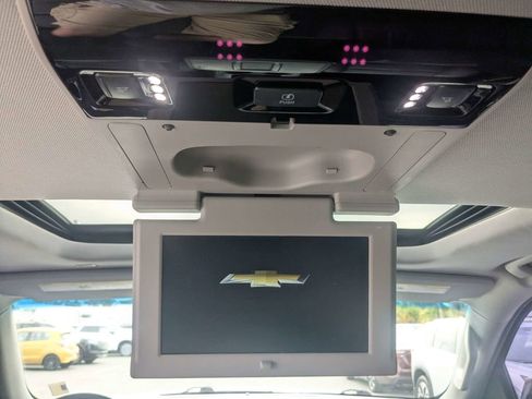 Used 2018 Chevrolet Tahoe LT RWD image 16