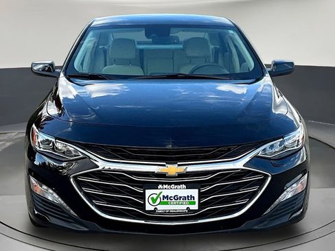 Used 2024 Chevrolet Malibu LT FWD image 2