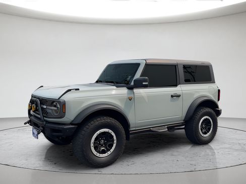 Used 2024 Ford Bronco Badlands w/ Sasquatch Package AWD/4WD image 12