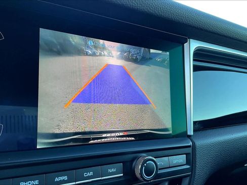 Used 2021 Porsche Macan image 49