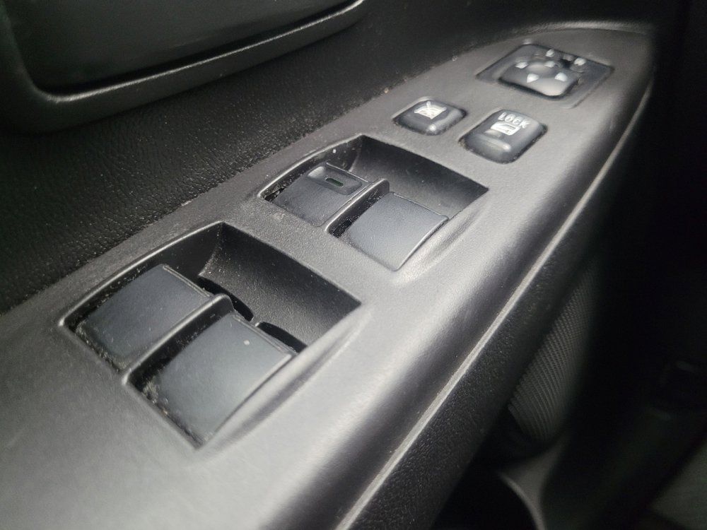 Used 2015 Mitsubishi Outlander Sport ES AWD/4WD image 27