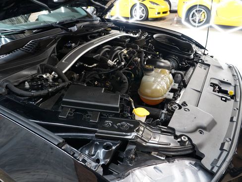 Used 2019 Ford Mustang Bullitt w/ Bullitt Electronics Package RWD image 28