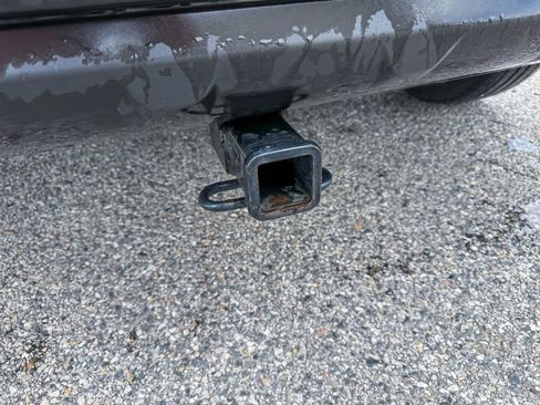 Used 2019 Nissan Rogue Sport SL w/ Premium Package image 18