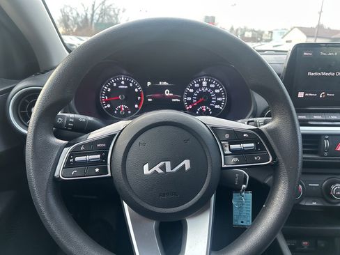 Certified 2024 Kia Forte LXS w/ LXS Technology Package image 12