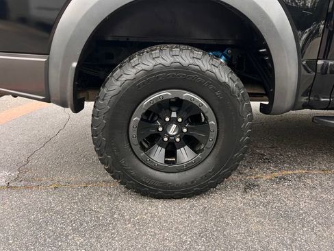 Used 2018 Ford F150 Raptor w/ Equipment Group 802A Luxury image 41