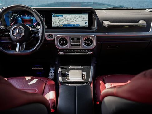 Used 2025 Mercedes-Benz G 550 image 20