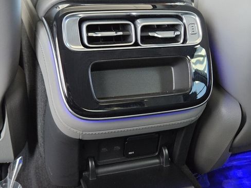 Certified 2022 Mercedes-Benz S 580 4MATIC Sedan image 15