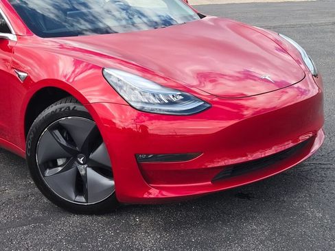 Used 2018 Tesla Model 3 Long Range AWD/4WD image 2