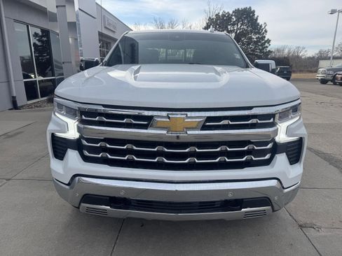 Used 2023 Chevrolet Silverado 1500 LTZ w/ LTZ Convenience Package II image 5