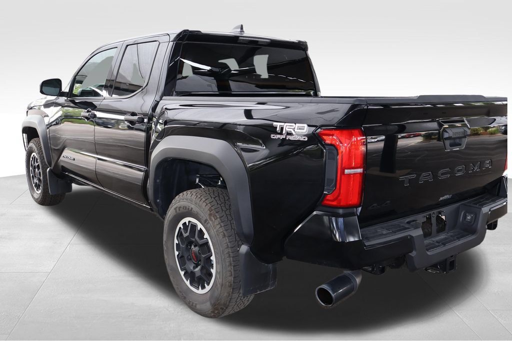 Certified 2026 Toyota Tacoma TRD Off-Road AWD/4WD image 11