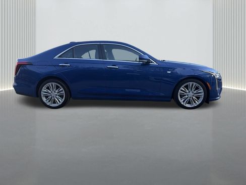 Used 2022 Cadillac CT4 Premium Luxury RWD image 7