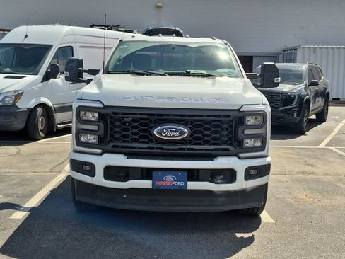 Used 2023 Ford F250 XL w/ STX Appearance Package AWD/4WD image 2