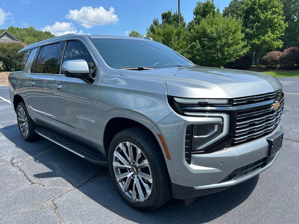 Used 2025 Chevrolet Suburban High Country w/ Sun And Tow Package AWD/4WD image 23