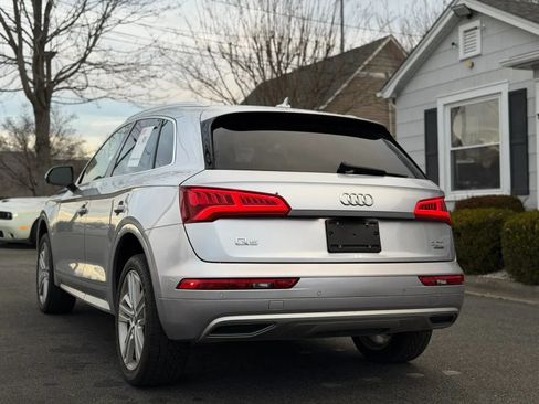 Used 2018 Audi Q5 2.0T Premium Plus w/ Premium Plus Package AWD/4WD image 4