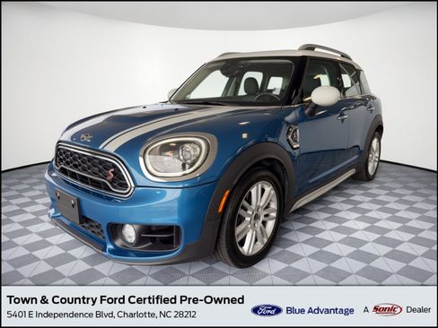 Used 2019 MINI Cooper Countryman S w/ Premium Package FWD image 1