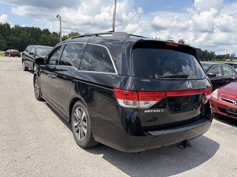 Used 2014 Honda Odyssey Touring image 4