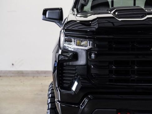 Used 2026 Chevrolet Silverado 1500 LT Trail Boss w/ Convenience Package II image 4