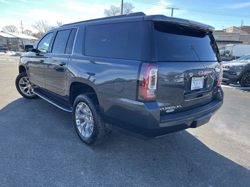 Used 2020 GMC Yukon XL SLT image 9