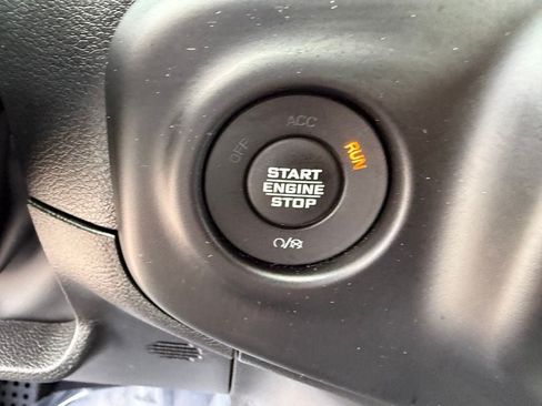 Used 2023 Jeep Wrangler Unlimited Sahara AWD/4WD image 24