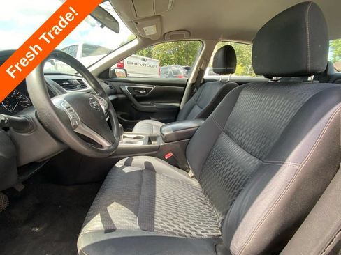 Used 2016 Nissan Altima 2.5 S w/ Power Driver Seat Package FWD image 24