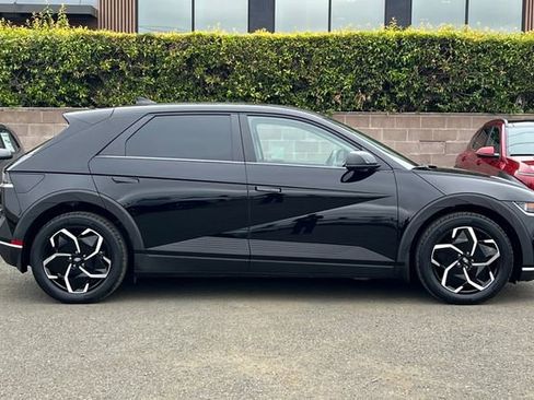 Certified 2024 Hyundai Ioniq 5 SEL image 3