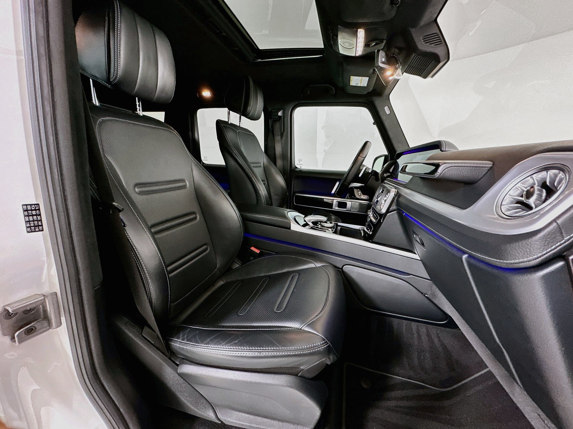 Used 2022 Mercedes-Benz G 550 image 31