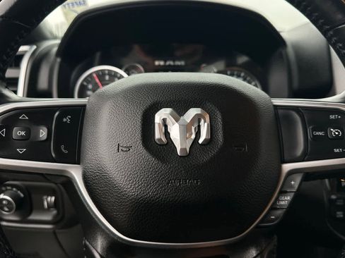 Used 2024 RAM 2500 Big Horn image 28