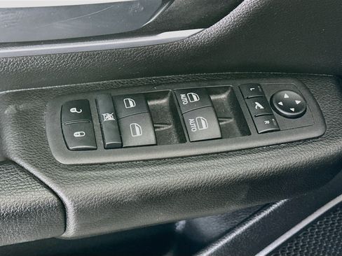 Used 2023 RAM 1500 Big Horn AWD/4WD image 15