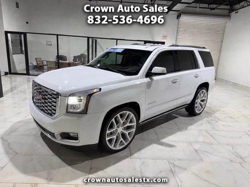 Used 2019 GMC Yukon Denali w/ Denali Ultimate Package AWD/4WD image 1