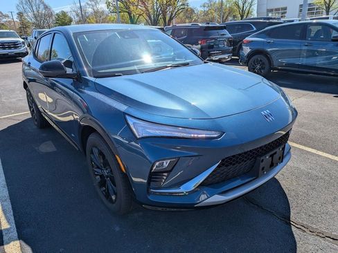 New 2026 Buick Envista Sport Touring image 2