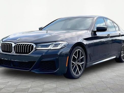 Used 2021 BMW 540i xDrive w/ M Sport Package AWD/4WD image 3