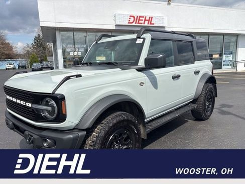 Used 2023 Ford Bronco Wildtrak AWD/4WD image 1