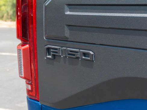 Used 2017 Ford F150 Raptor w/ Equipment Group 802A Luxury AWD/4WD image 18