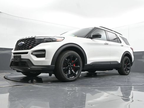 Used 2021 Ford Explorer ST w/ Equipment Group 401A AWD/4WD image 27