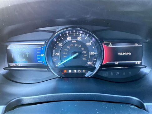 Used 2019 Ford Explorer Limited w/ Class III Trailer Tow Package image 30