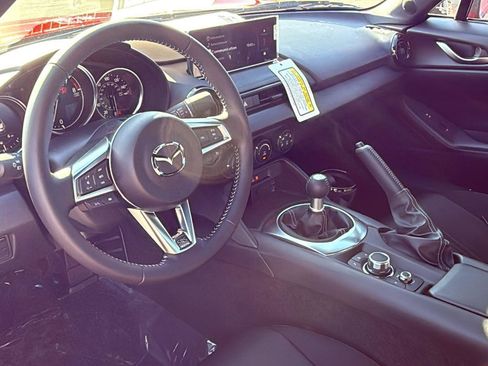 New 2025 MAZDA MX-5 Miata Grand Touring image 16