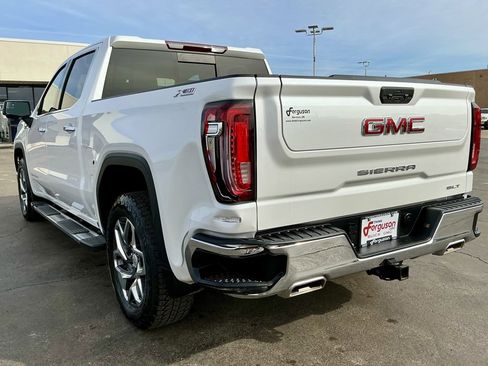 Used 2023 GMC Sierra 1500 SLT image 13
