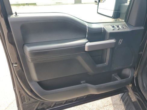 Used 2020 Ford F150 XLT w/ Equipment Group 302A Luxury AWD/4WD image 10