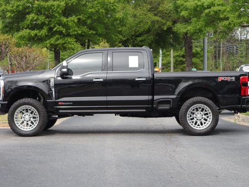 Used 2024 Ford F250 Limited w/ FX4 Off-Road Package AWD/4WD image 5