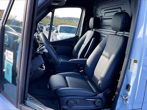 New 2026 Mercedes-Benz Sprinter 2500 image 9
