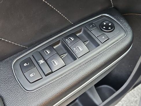 Used 2021 Dodge Charger Scat Pack image 25