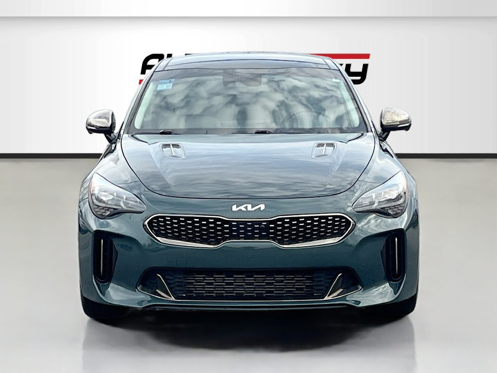 Used 2023 Kia Stinger GT2 AWD/4WD image 2