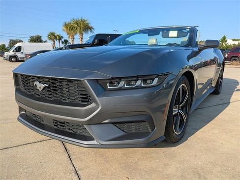 Used 2024 Ford Mustang Premium image 7