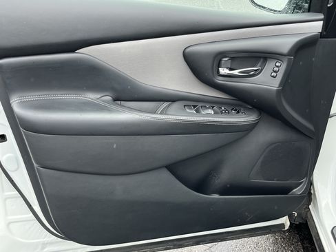 Used 2023 Nissan Murano SL w/ SL Moonroof Package AWD/4WD image 15