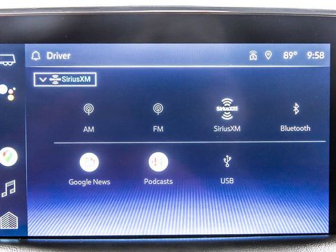 Used 2022 Chevrolet Suburban LT RWD image 23