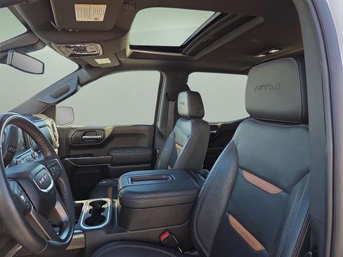 Used 2022 GMC Sierra 1500 AT4 w/ AT4 Premium Package image 13