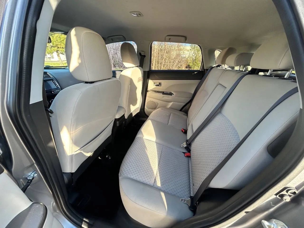 Used 2018 Mitsubishi Outlander Sport ES FWD image 13
